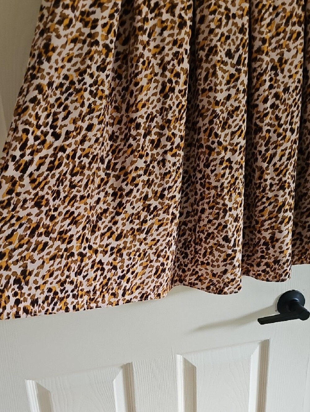 Ann Taylor Leopard-Print A-Line Midi Skirt in Brown and Cream - Picture 3 of 8